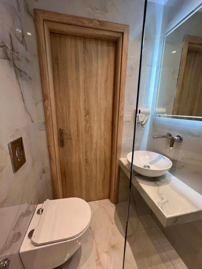 Dedes Apartments Skála Екстериор снимка
