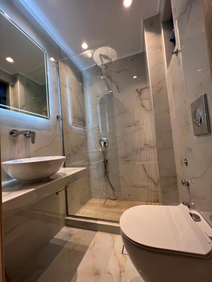 Dedes Apartments Skála Екстериор снимка