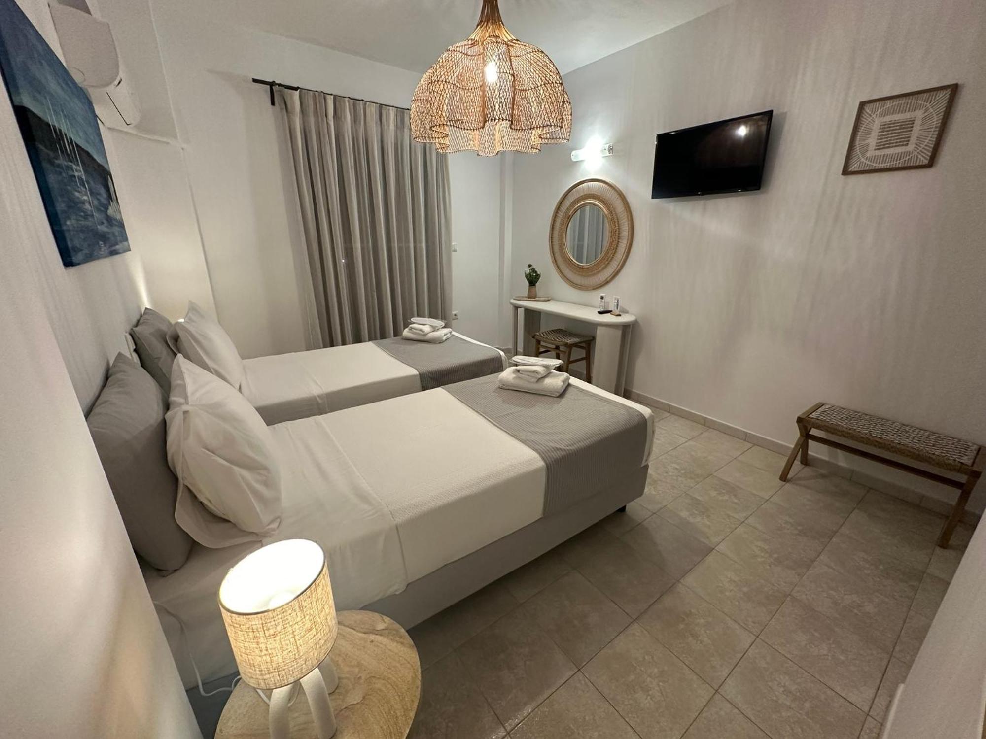 Dedes Apartments Skála Екстериор снимка
