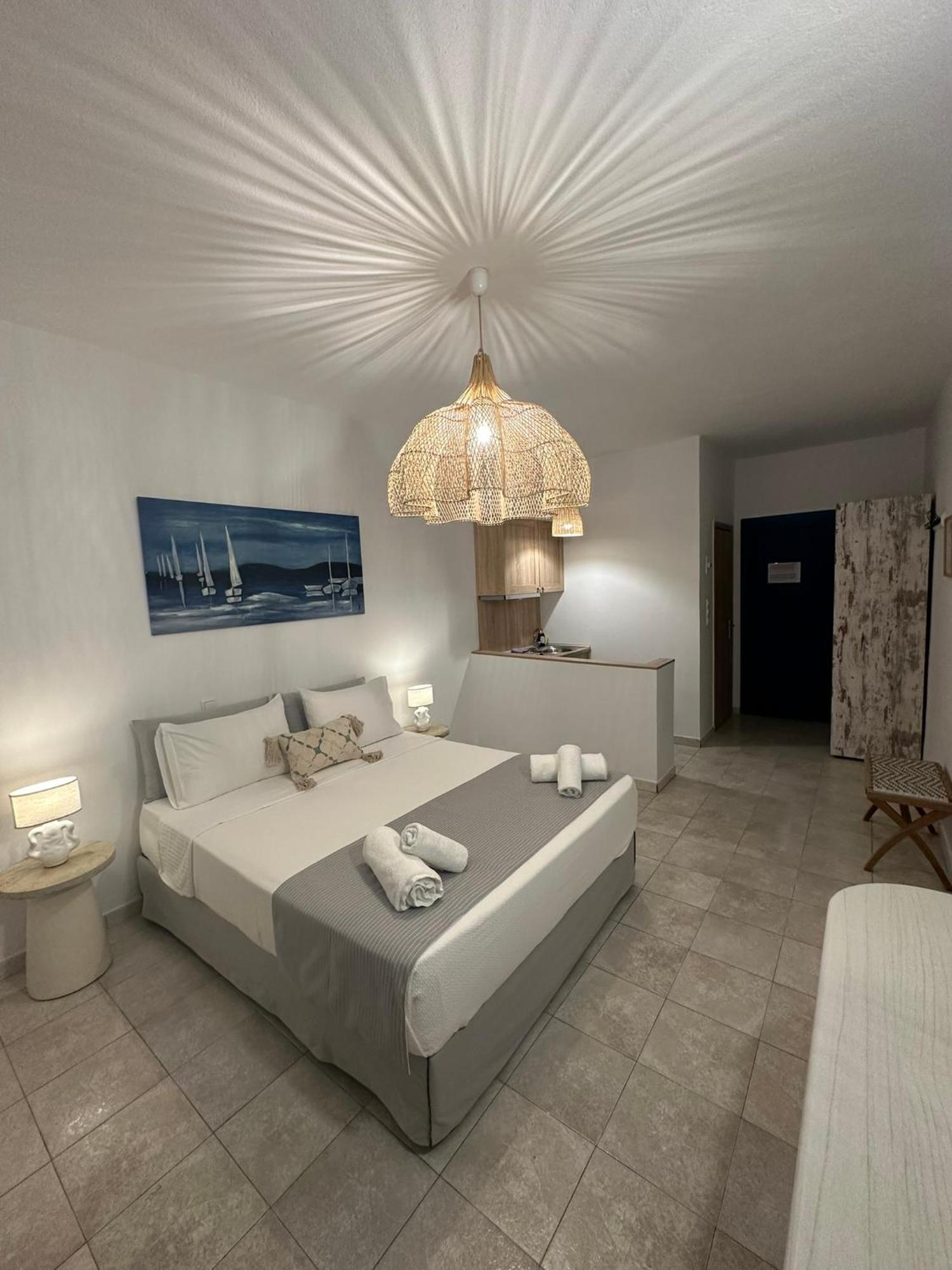 Dedes Apartments Skála Екстериор снимка