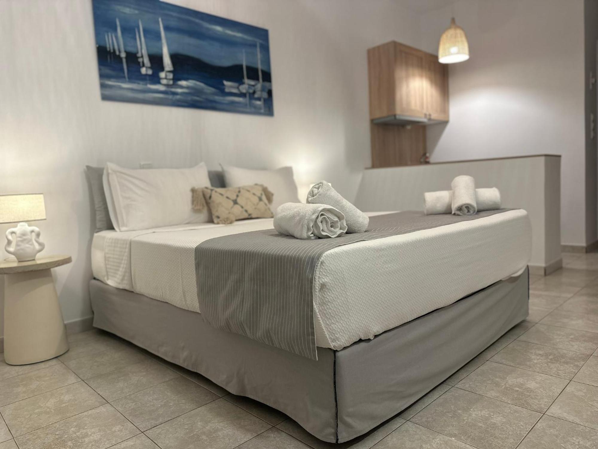 Dedes Apartments Skála Екстериор снимка