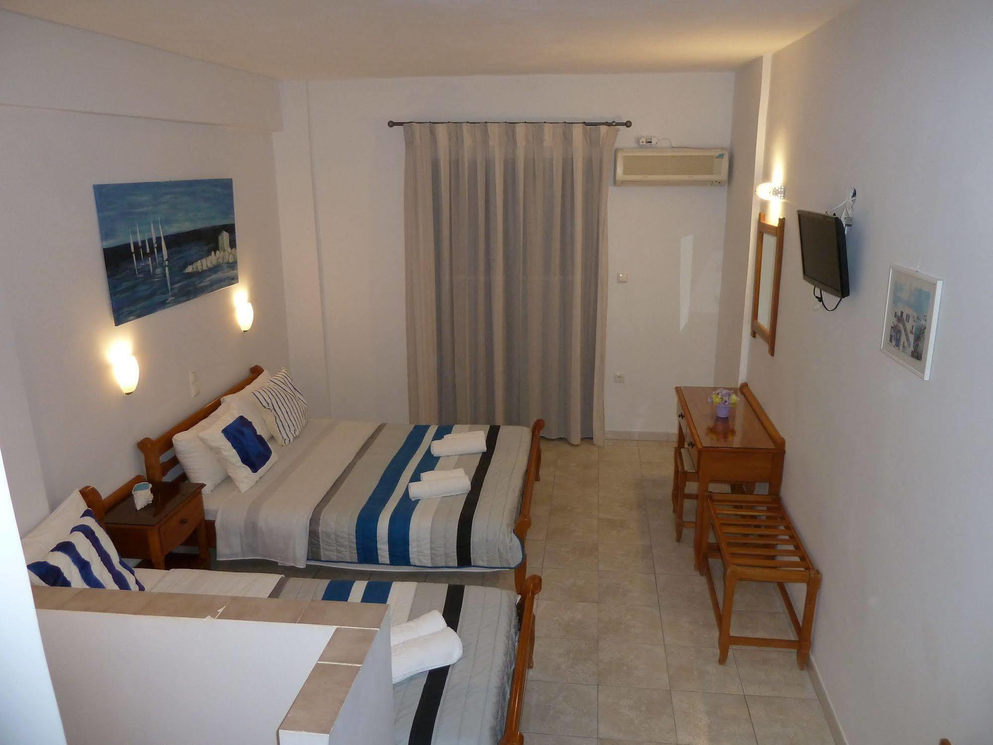 Dedes Apartments Skála Екстериор снимка