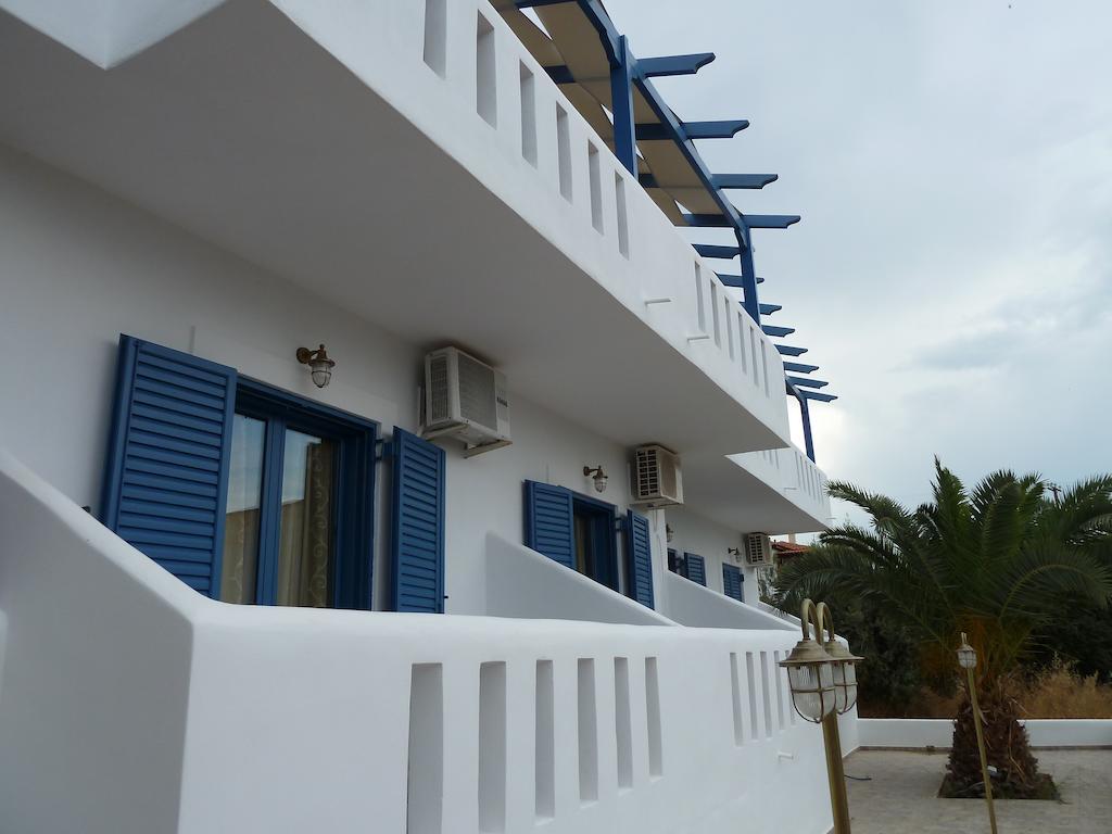 Dedes Apartments Skála Екстериор снимка